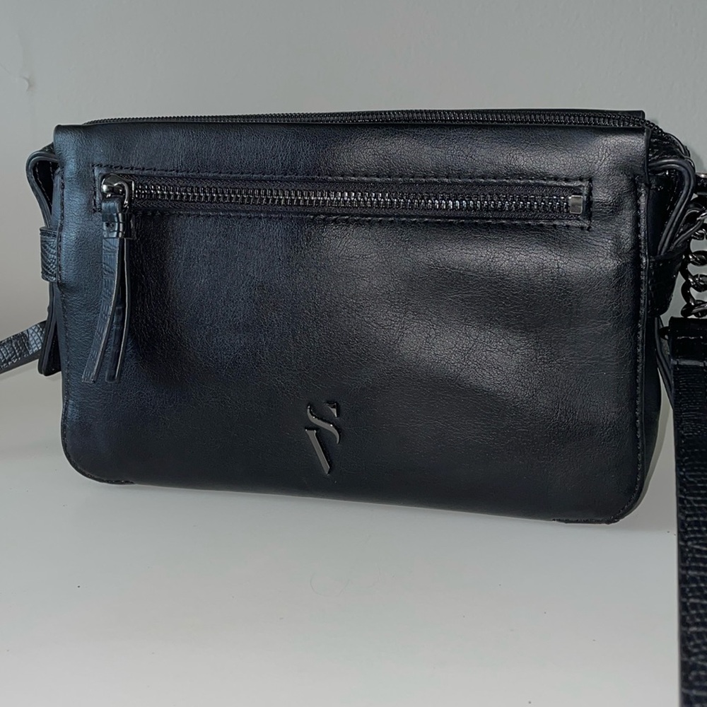 Simply Vera Vera Wang Black Roomy Crossbody